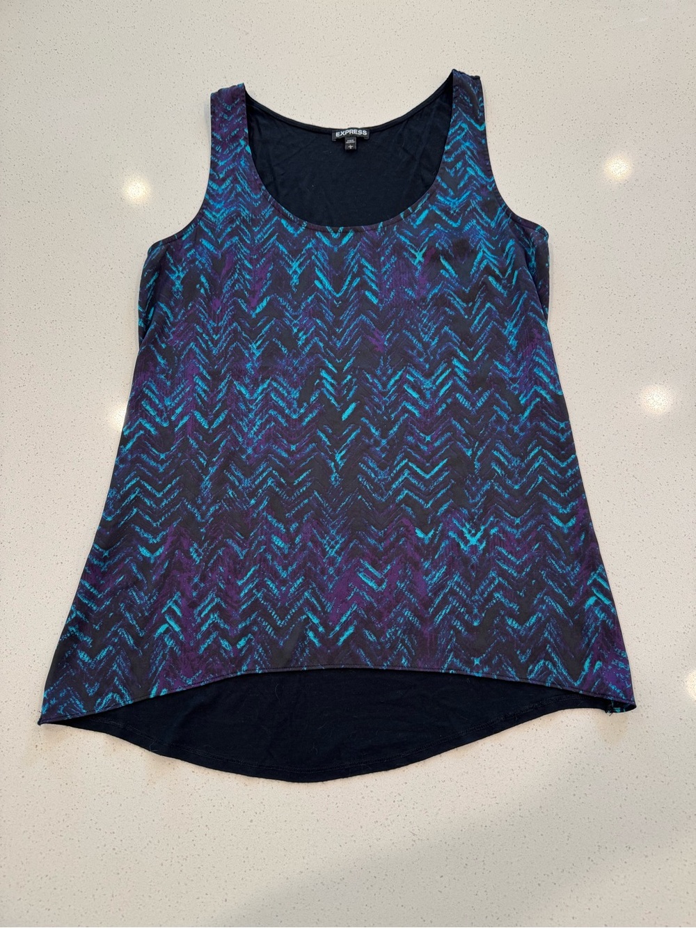 Express Womens Tank Top L Large Blue Purple Chevron Printed High-Low Scoop Neck